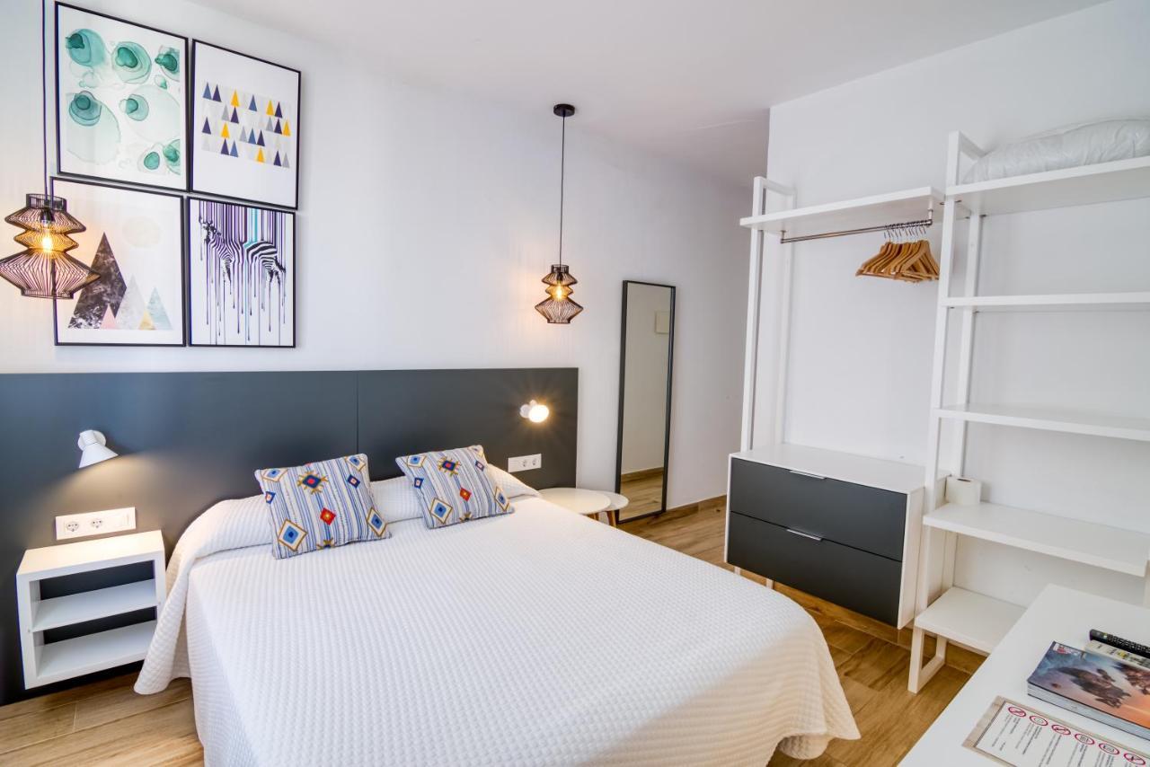 Hostal La Isla Mahón Dış mekan fotoğraf
