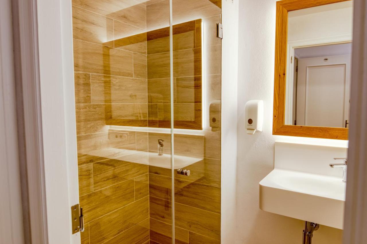 Hostal La Isla Mahón Dış mekan fotoğraf