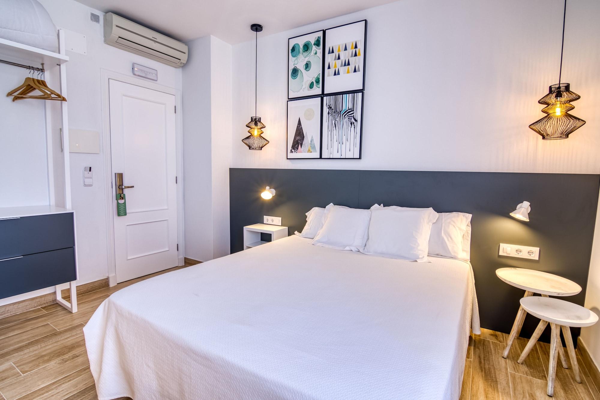 Hostal La Isla Mahón Dış mekan fotoğraf